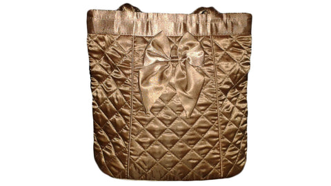 Beautiful handbag with texture diamond. Hermoso Bolso con textura de rombo